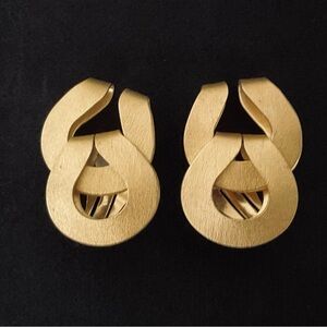 #244 Camrose & Kross JBK Jacqueline Kennedy Vintage Earrings